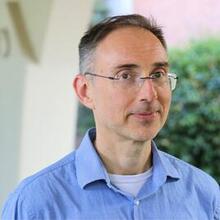Ray Uzwyshyn